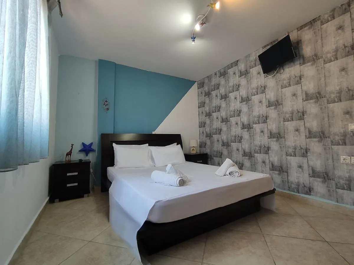 نيوس مارماراس Marias Home اليونان