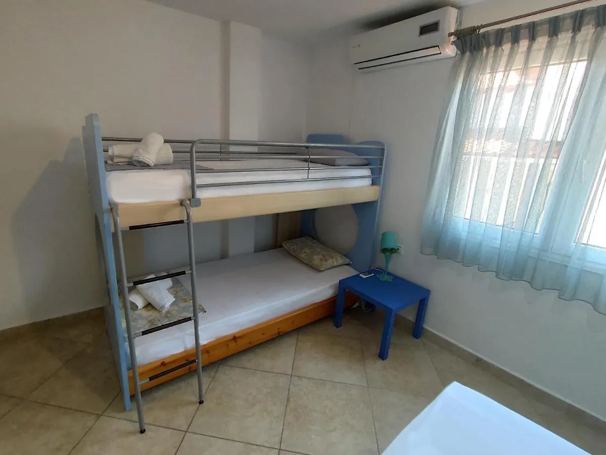 نيوس مارماراس Marias Home شقة نيوس مارماراس